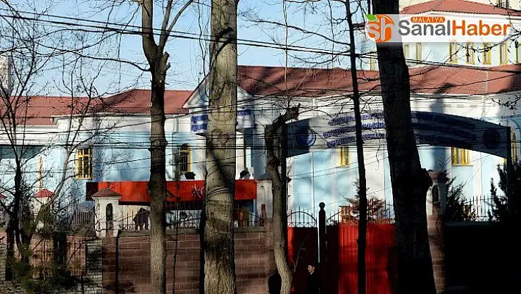 Kırgızistan'da 4 Aralık Manas Destanı Günü kutlandı