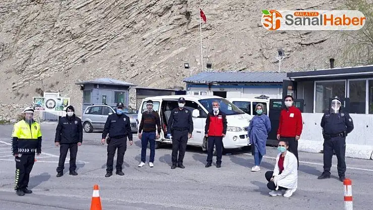 Kızılay'dan arama noktalarına ziyaret