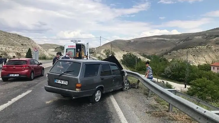 'Kontrolü kaybedip bariyerlere girdi'