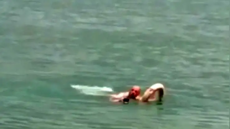 'Köpeğini kurtarmak isterken boğulma tehlikesi geçirdi'