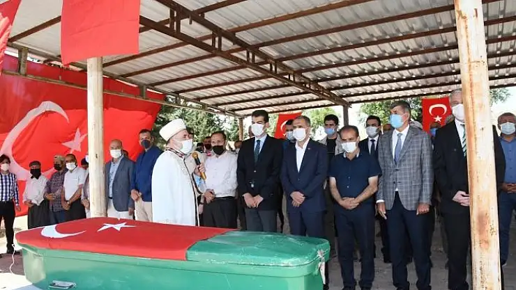 'Kore Gazisi İbrahim Tatlı son yolculuğuna uğurlandı'