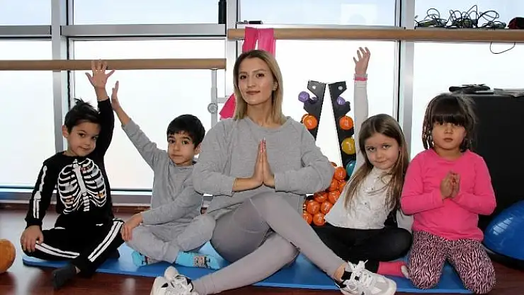 'Korona kaygılarını yogayla atlatıyorlar'