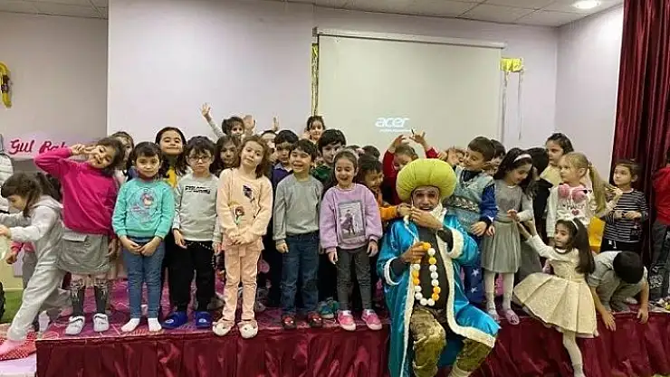 'Korona virüse tiyatrolu önlem'