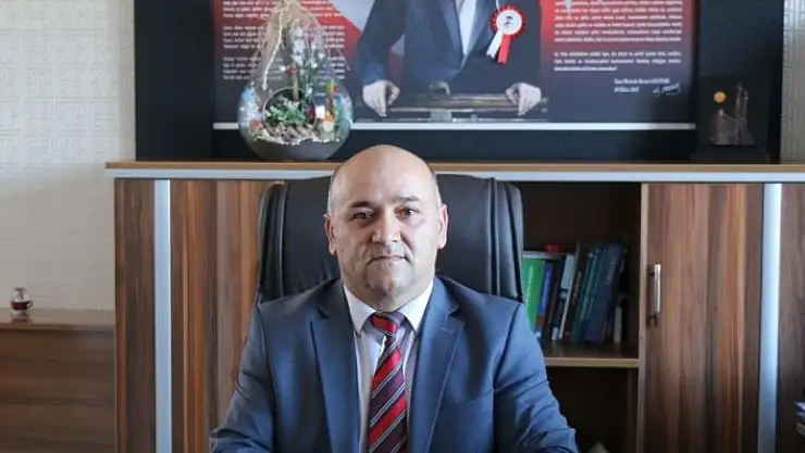 'Korona virüsü tedavisi gören şube müdürü, kalp krizi geçirip öldü'