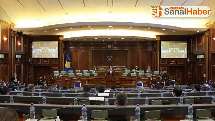 Kosova'da Albin Kurti hükümeti düştü