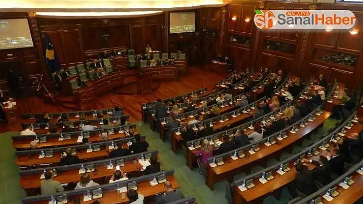 Kosova Meclisi feshedildi