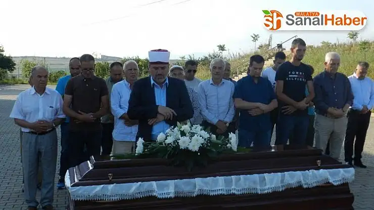 Kosova savaşını dünyaya duyuran gazeteci Rushiti, toprağa verildi