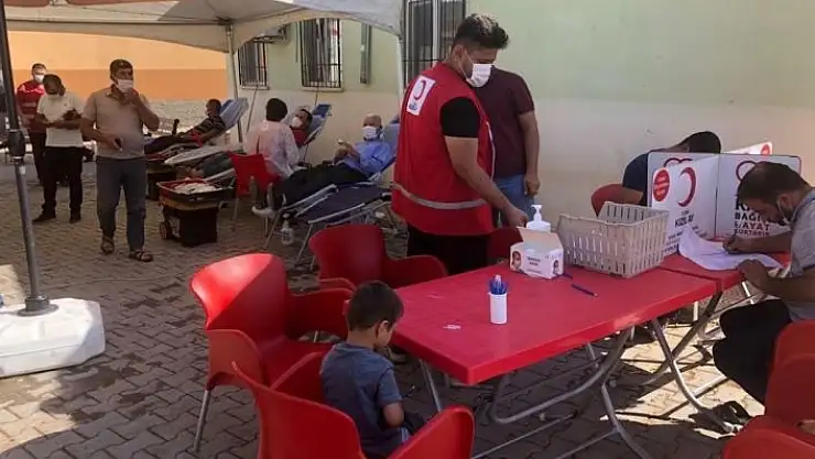 'Kuyulu köyündeki kan bağışına yoğun ilgi'