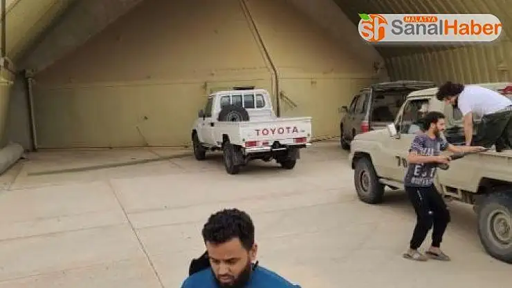 Libya'da UMH güçleri, Vatiyye askeri hava üssünü kontrol altına aldı