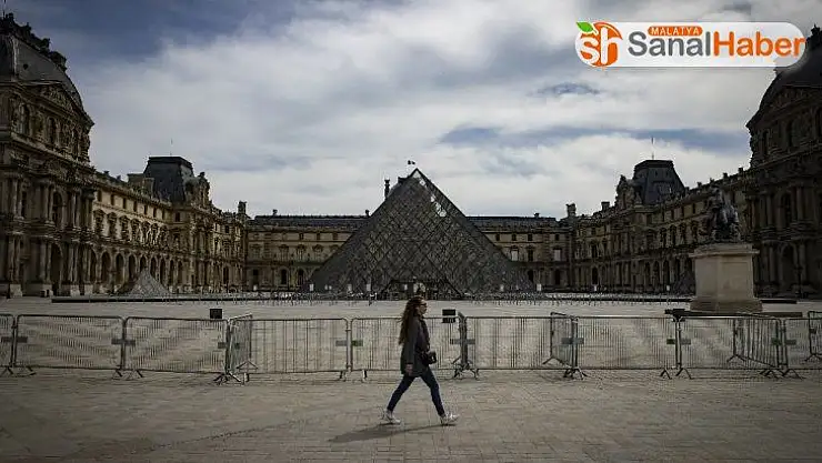 Louvre Müzesi açılmaya hazırlanıyor