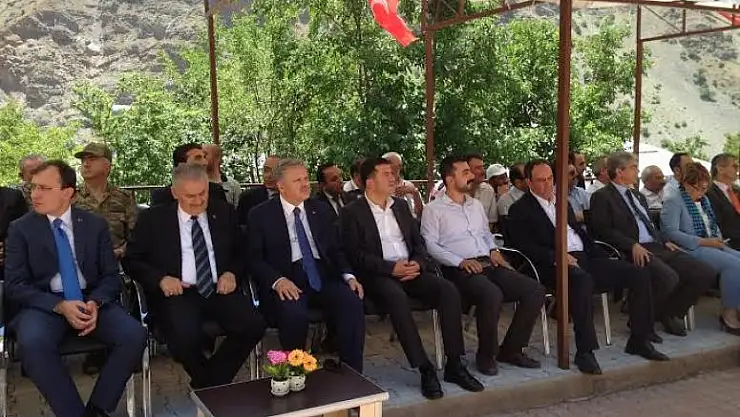 'AĞBABA:''Bizim için Sivas da Başbağlar da insanlık suçudur. Katilleri hesap vermelidir.'''