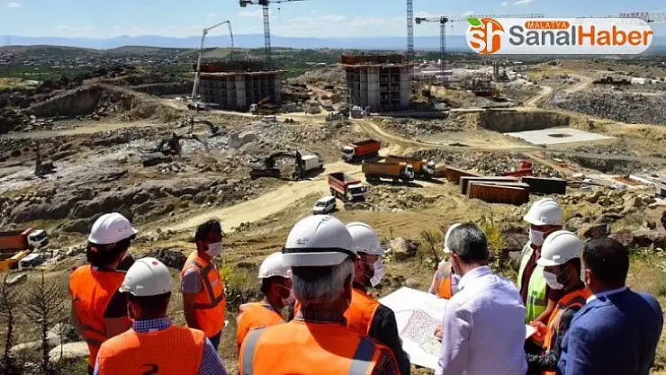 Malatya'da deprem konutları yükseliyor