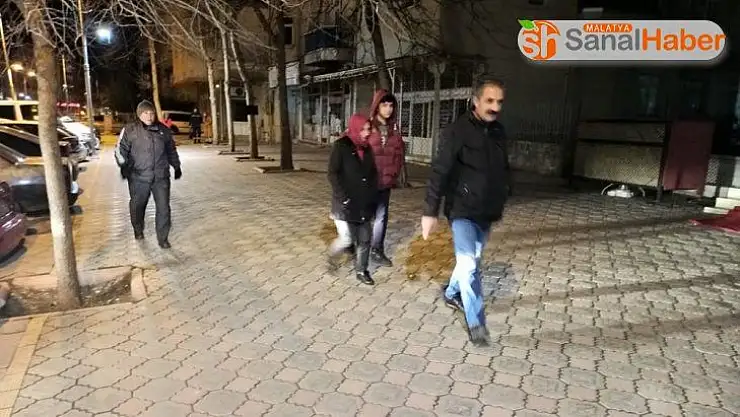 Malatya'da deprem korku ve paniğe neden oldu