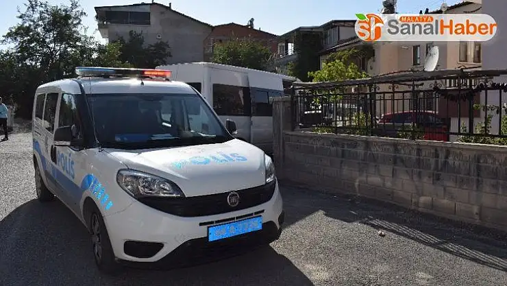 Malatya'da iki grup arasında bıçaklı kavga 3 yaralı