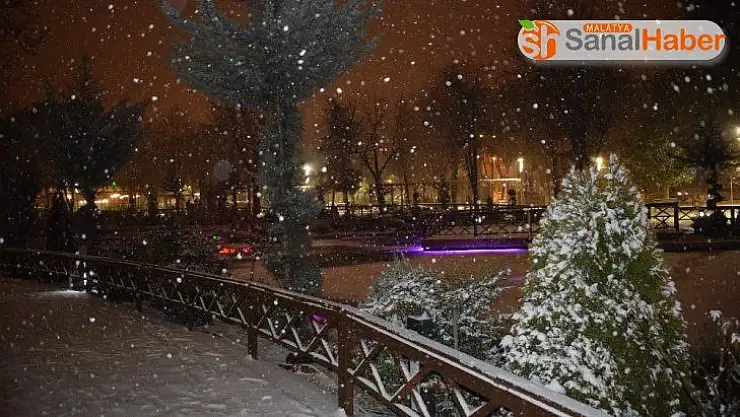 Malatya'da kar yağışı etkili oluyor