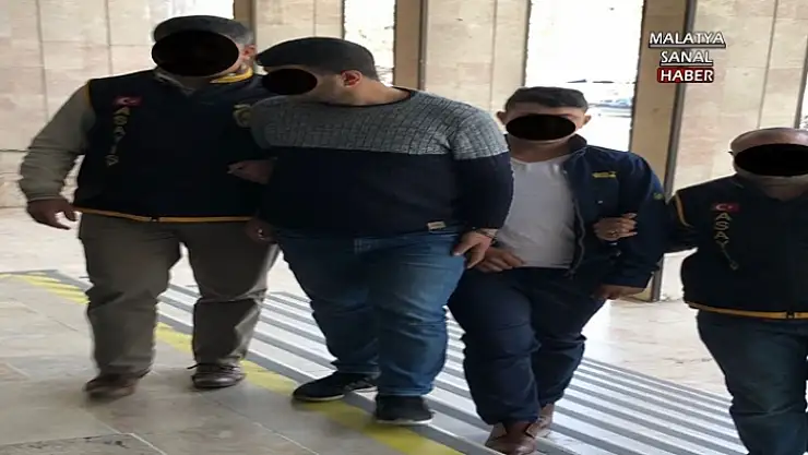 Malatya'da Otolardan teyp çaldığı iddia edilen şüpheliler yakalandı