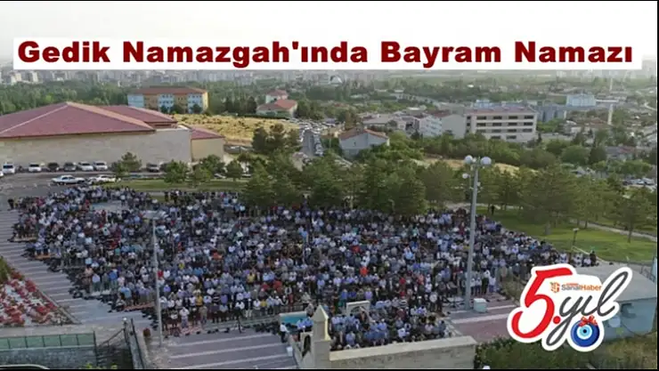 Gedik Namazgah´ında Bayram Namazı