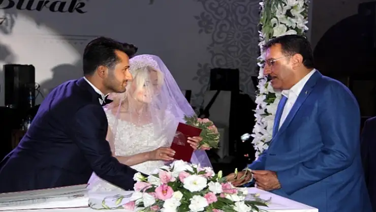 'Bakan Tüfenkci: Her yıl 1 milyon gencimize iş bulmak zorundayız'''''