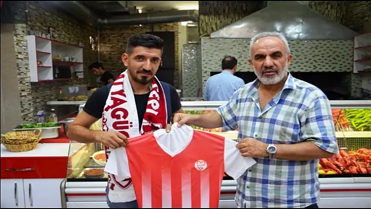 1932 Malatyagücü takımına moral yemeği