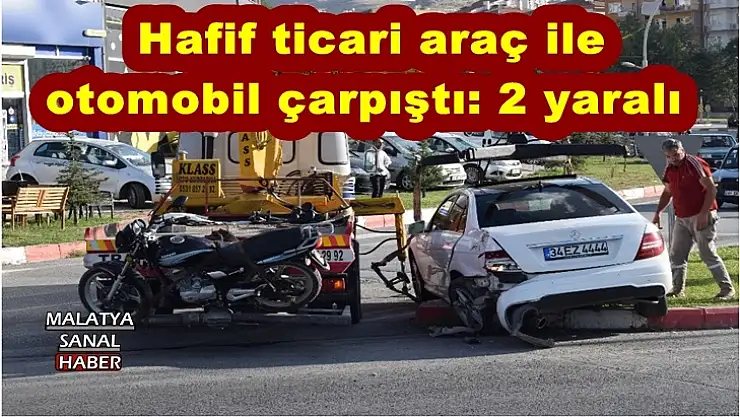 Malatya'da hafif ticari araç ile otomobil çarpıştı: 2 yaralı