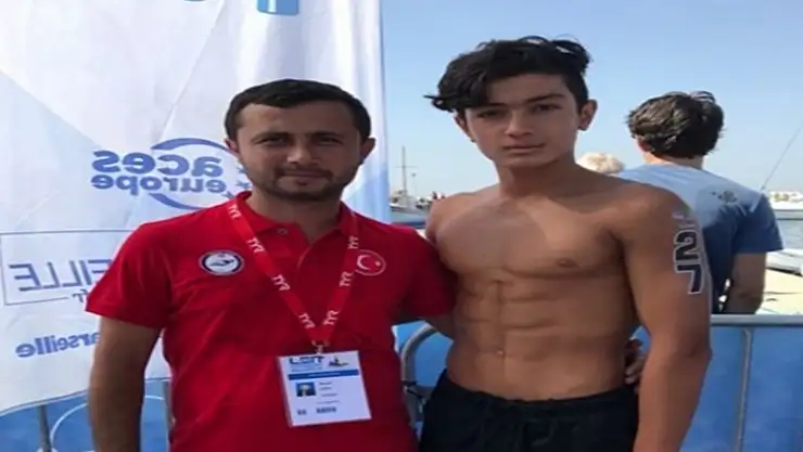 Malatyalı Metehan Altuntop Türkiye rekoru kırdı