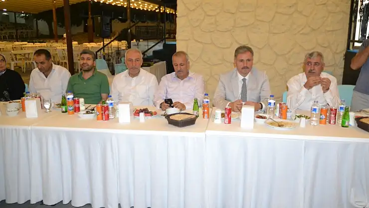 '''Allah Cumhurbaşkanımızı başımızdan eksik etmesin'''