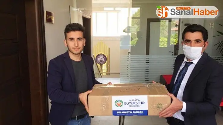 İlçelerine maske dağıtıldı