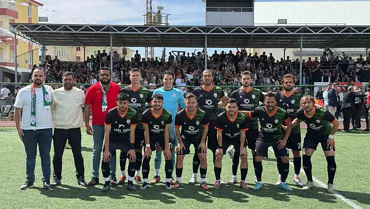 Şampiyon Yeşilyurtspor