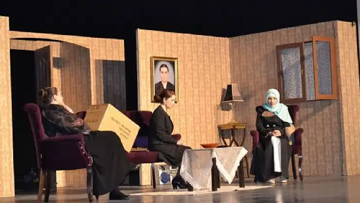 SAFİYE, YÜREKLERE DOKUNDU