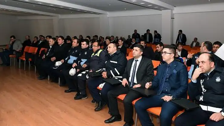 '  	 BÜYÜKŞEHİR PERSONELİNE İŞ SAĞLIĞI VE GÜVENLİĞİ EĞİTİMİ'