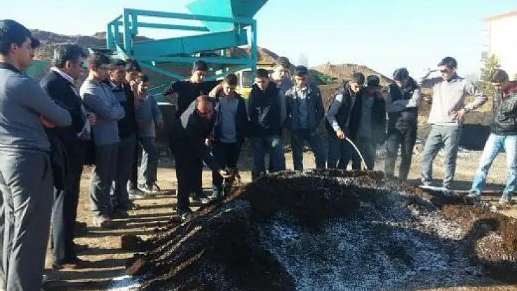 ÖĞRENCİLERE FİDANLIKTA UYGULAMALI EĞİTİM