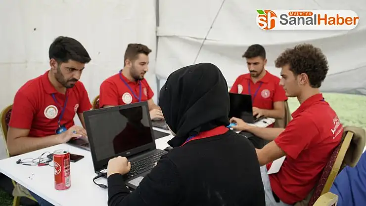Malatyalı gençler 30 saatlik Hackathonda kod yazarak ter döktü!