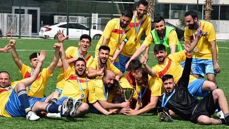 'Malatyalı işitme engelli futbolcular sessizce 1.Lig´e çıktı'