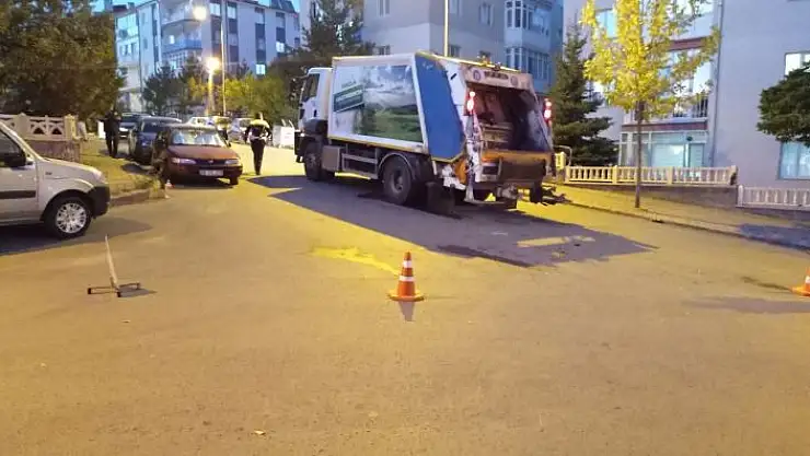 'Marketten evine giderken çöp kamyonunun çarptığı kadın öldü'
