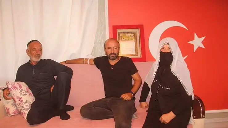 'Meral Akşener´in kahvehane ziyaretinde tepki gösteren şehit ağabeyine ailesinden destek'