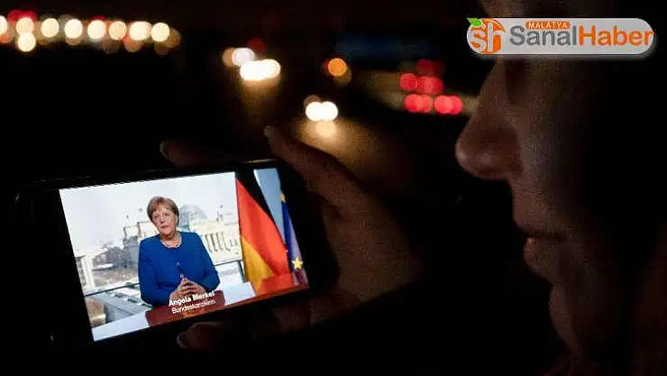 Merkel: '2. Dünya Savaşından bu yana görülmemiş bir durumla karşı karşıyayız'