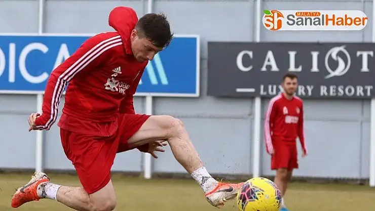 Mert Hakan Yandaş, Rıza Çalımbay ile idman yaptı