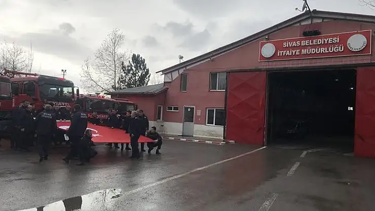 'Meslektaşları itfaiye erleri için dua etti'