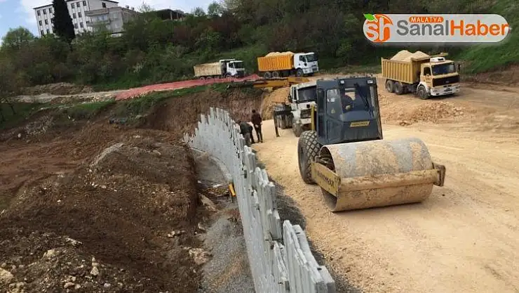 Millet Caddesindeki duvar ve menfez çalışmalarına başlandı