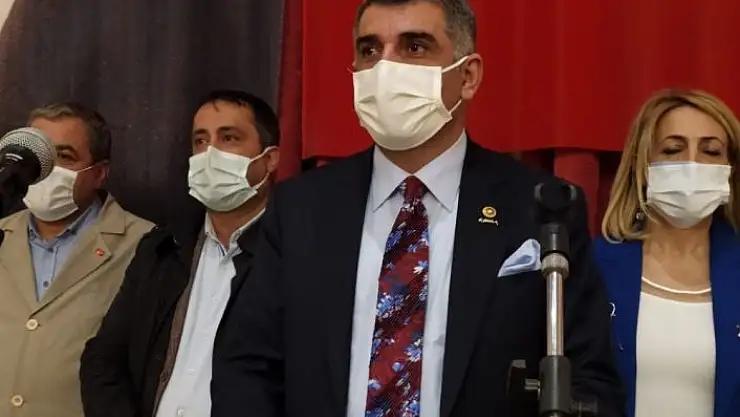 'Milletvekili Erol,'' İl Başkanı ile aynı dil,  tarz ve üsluba dayalı bir siyaset geliştiremedik'''