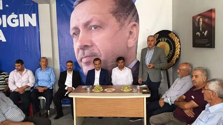 'Milletvekili Taş, Tut ilçesinde bayramlaştı'