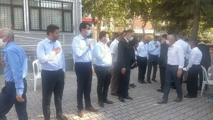'Milletvekili Toprak ve beraberindekiler Gölbaşı ilçesinde bayramlaştı'