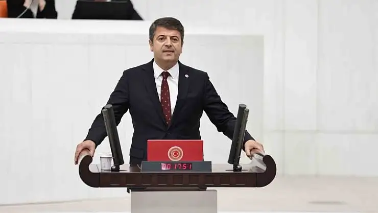 'Milletvekili Tutdere, depremzedelerin eşya bedellerini Meclise taşıdı'