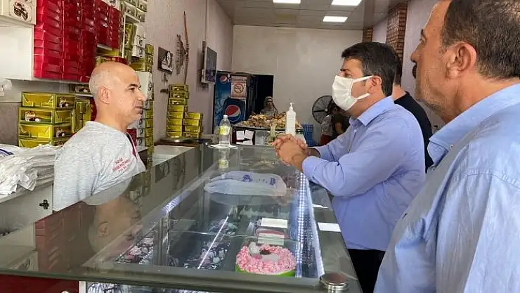 'Milletvekili Tutdere, esnaflarla bir araya geldi'