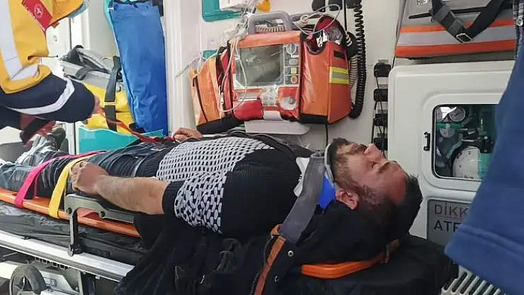 'Minibüs ile elektrikli bisiklet çarpıştı: 1 yaralı'