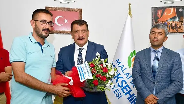 'Minibüsçü ve servisçilerden Başkan Gürkan´a teşekkür ziyareti'