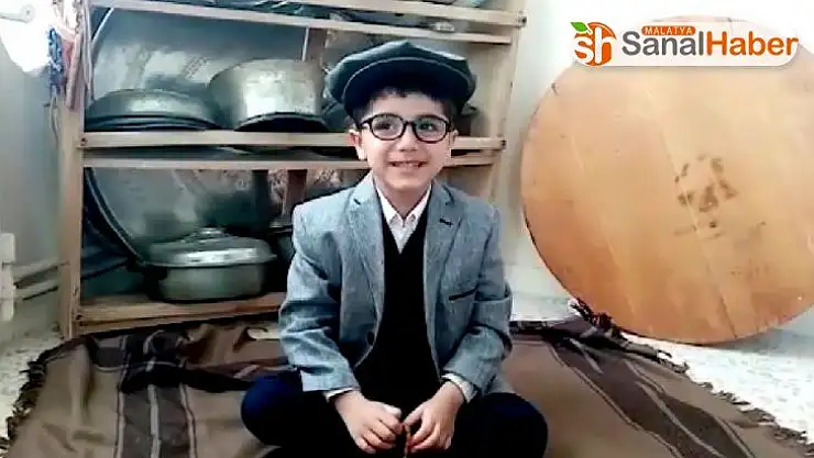 Miniklerin 'evde kal' mesajı gülümsetti