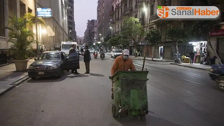 Mısır'dan sokağa çıkma yasağı yürürlükte
