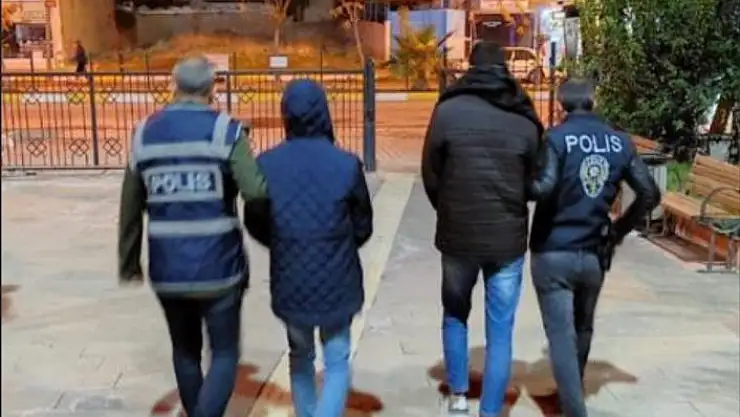 'Motosiklet hırsızları tutuklandı'