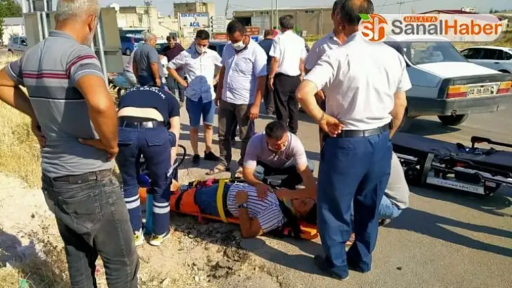 Motosiklet ile otomobil çarpıştı: 1 yaralı